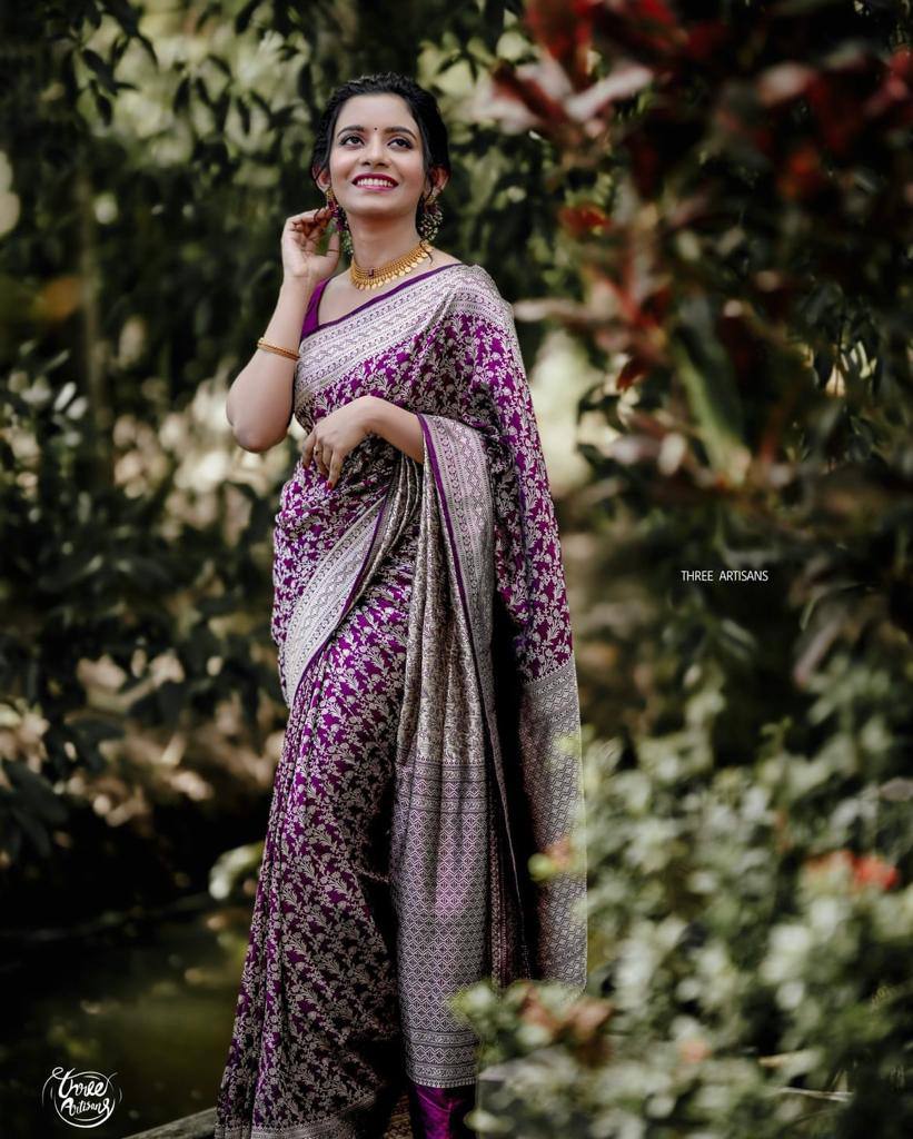 women’s soft lichi silk floral jacquard saree with rich pallu | traditional festive saree with matching blouse piece