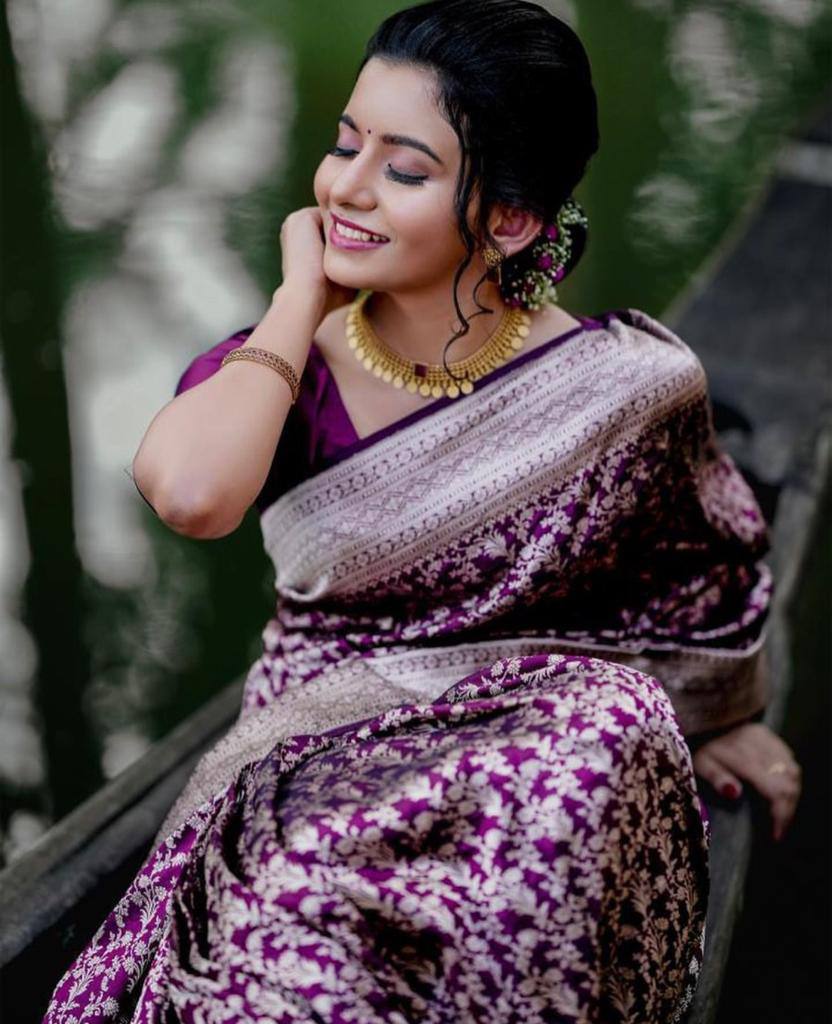 women’s soft lichi silk floral jacquard saree with rich pallu | traditional festive saree with matching blouse piece