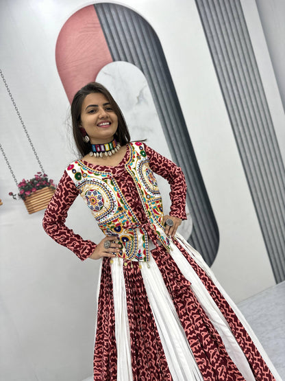 Women’s Navratri Special Pure Cotton Lehenga Choli with Gamathi Work | 6 Meter Flair Traditional Garba Outfit