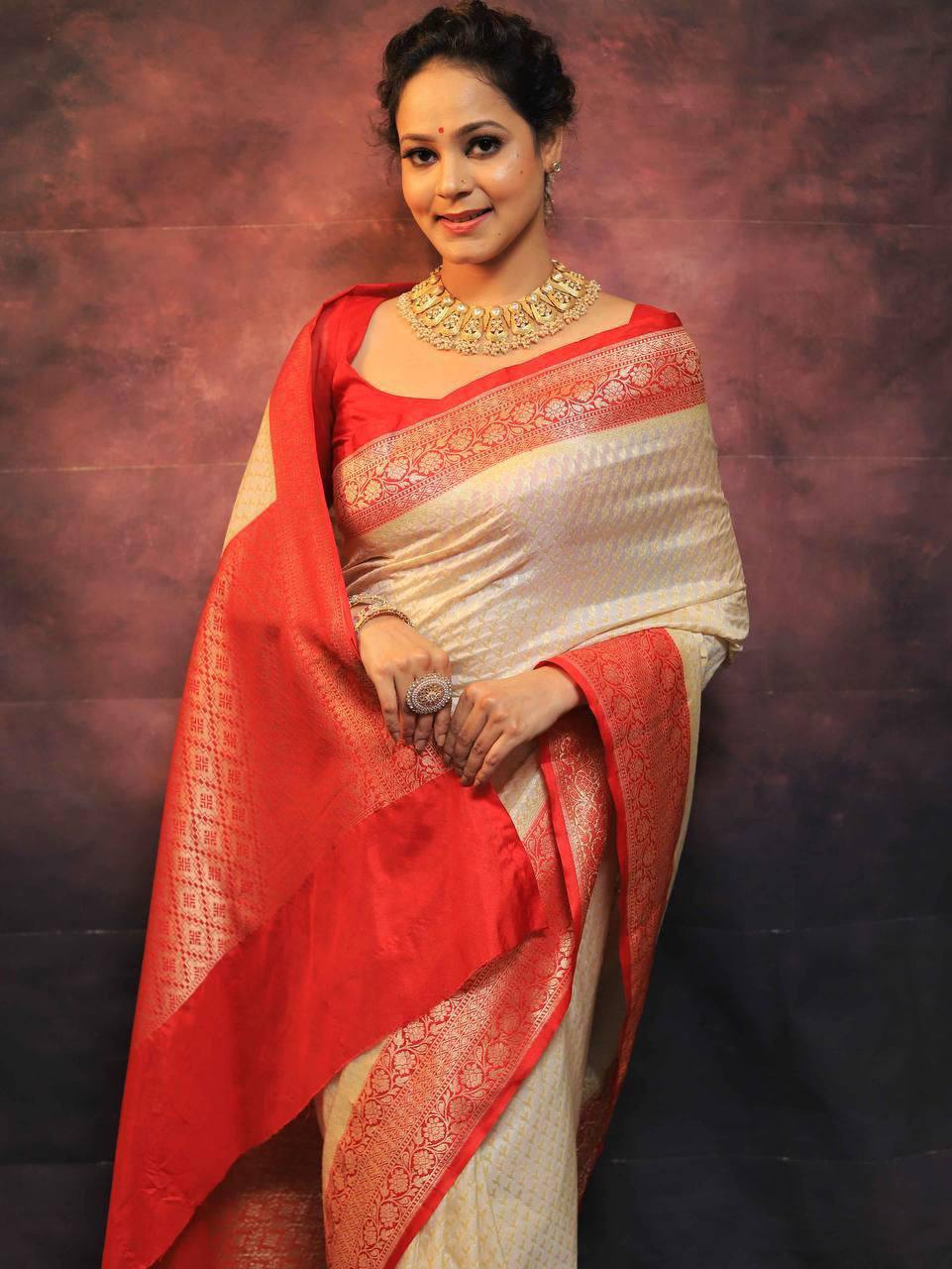 women’s soft lichi silk saree with rich pallu & jacquard weaving | contrast heavy brocade blouse saree