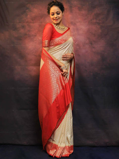 Women’s Soft Lichi Silk Saree with Rich Pallu & Jacquard Weaving | Contrast Heavy Brocade Blouse Saree