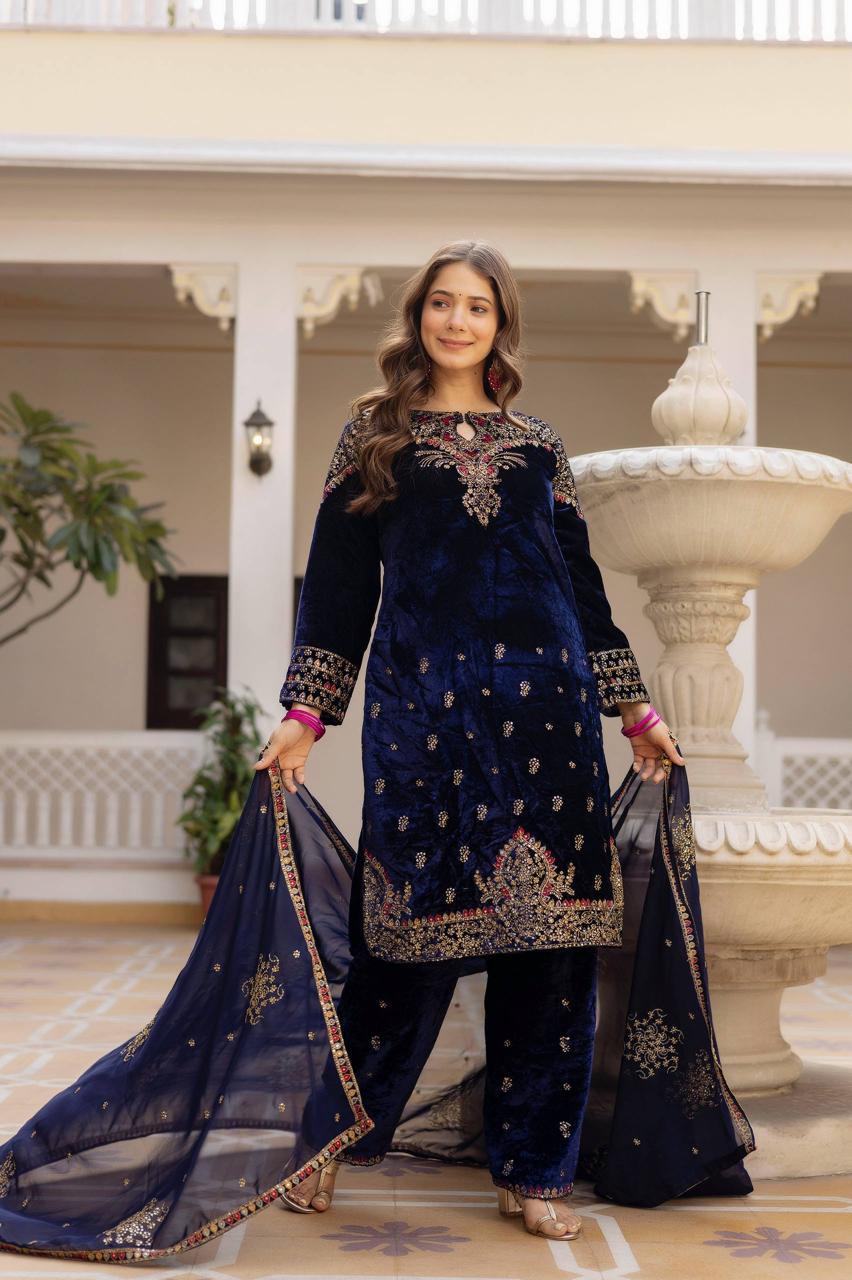 velvet kurti, dupatta & pent