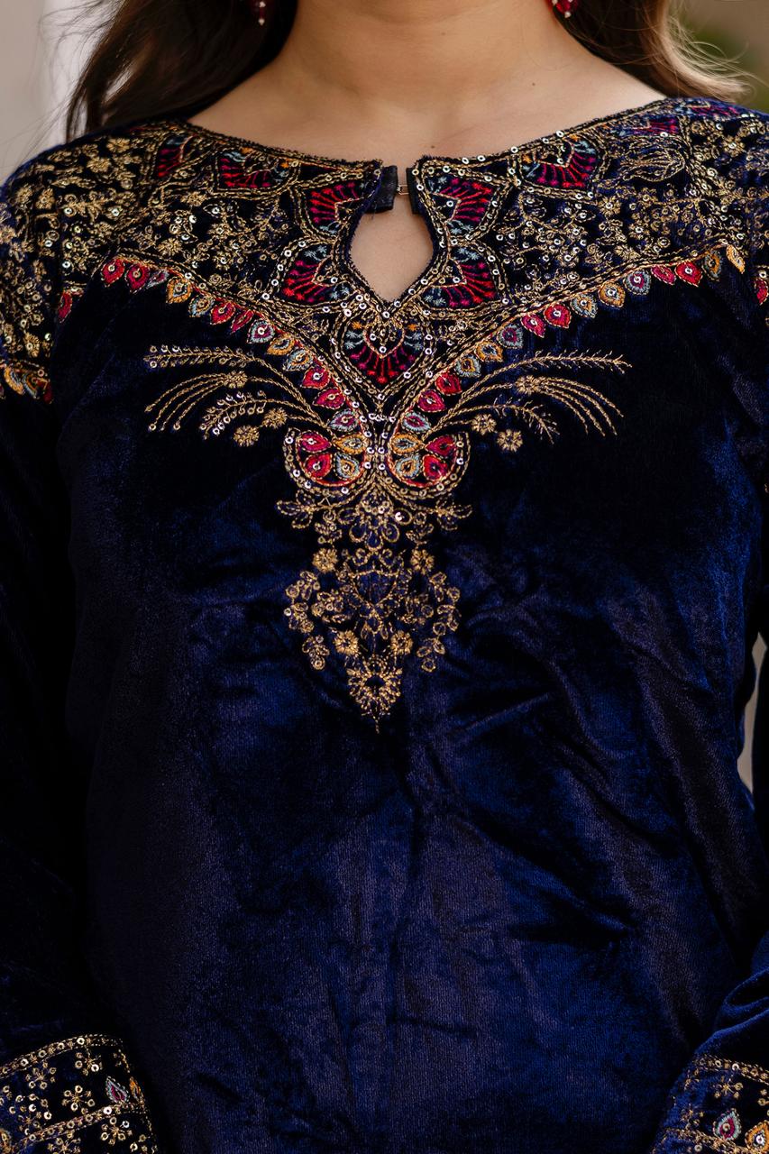 velvet kurti, dupatta & pent