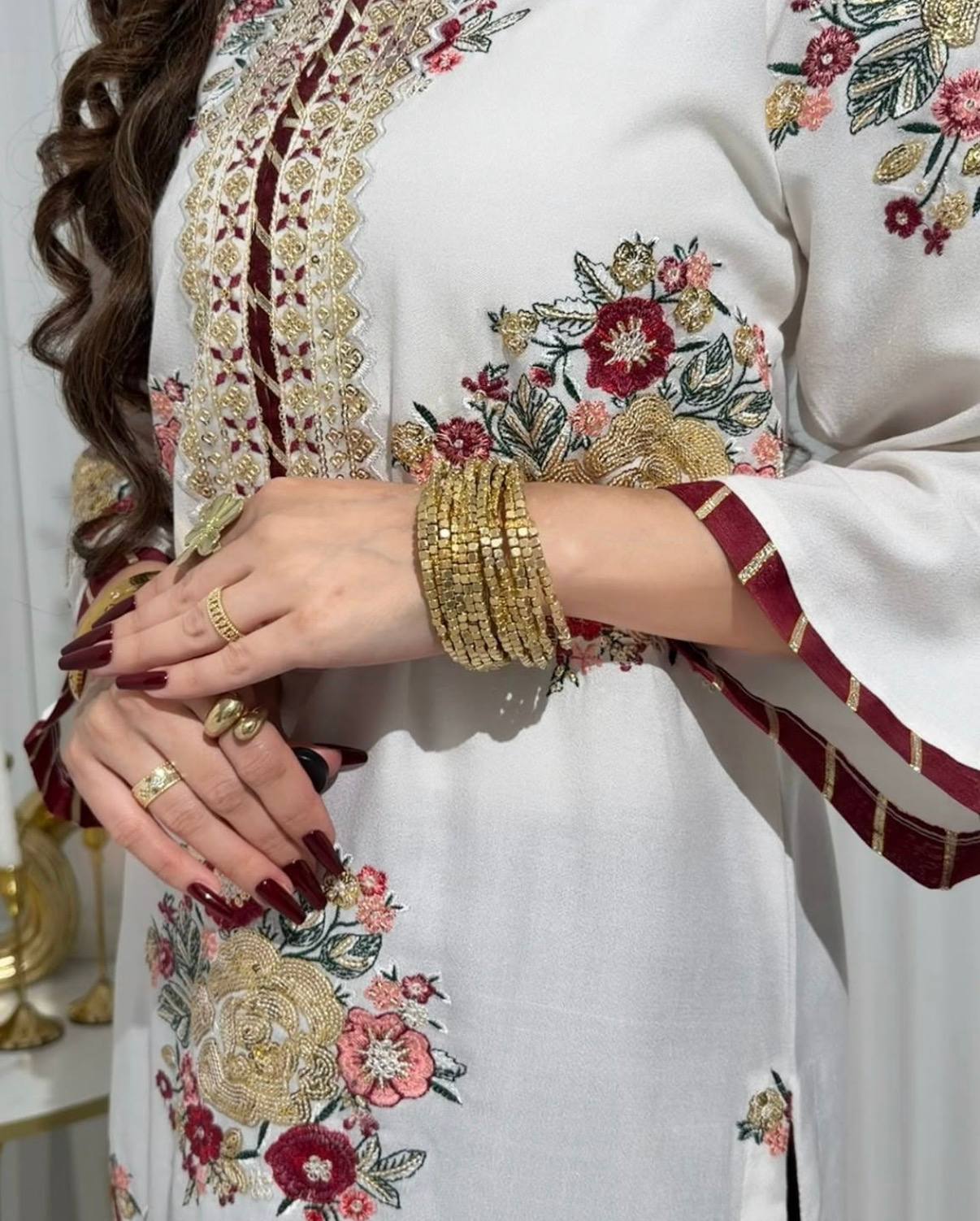 festival special 🌙launching thread & sequins, faux georgette fabric✨kurti, dupatta & pent* *👗 this set is coming with embroidery work & stylist pattern for every festival