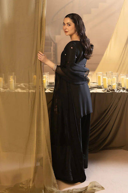 HANIA AMIR INSPIRED THIS SESSION SEQUENCE EMBROIDERY WORKED TOP, FARSI SALWAAR WITH DUPATTA