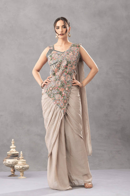 WE ARE LAUNCHING NEW SUPERHIT TRENDING READY TO WEAR SAREE WITH EMBROIDERED STYLIST BLOUSE ON CHINON FABRIC