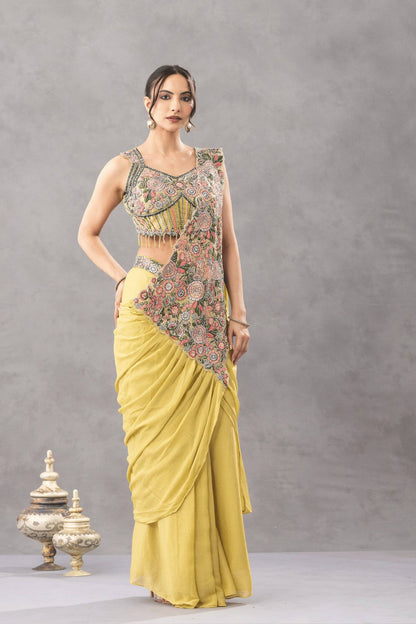 WE ARE LAUNCHING NEW SUPERHIT TRENDING READY TO WEAR SAREE WITH EMBROIDERED STYLIST BLOUSE ON CHINON FABRIC