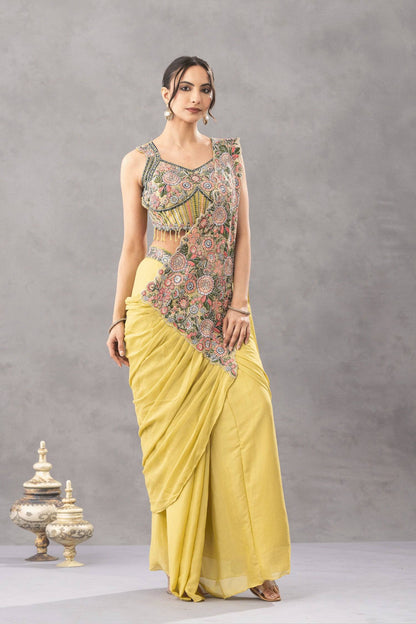 WE ARE LAUNCHING NEW SUPERHIT TRENDING READY TO WEAR SAREE WITH EMBROIDERED STYLIST BLOUSE ON CHINON FABRIC