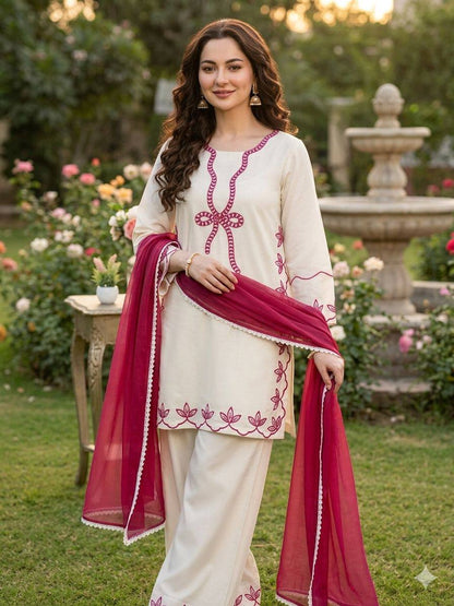 HANIA AMIR INSPIRED THIS SUMMER SEASON WEAR PAKISTANI SUIT WITH EMBROIDERED WORKED TOP, PLAZZO AND DUPATTA